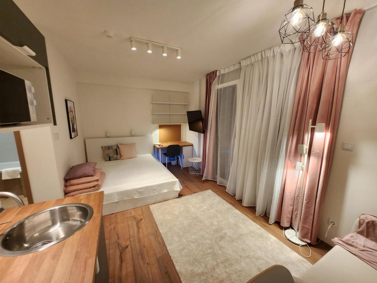 Апарт готель Apartman 18 Дебрецен Екстер'єр фото