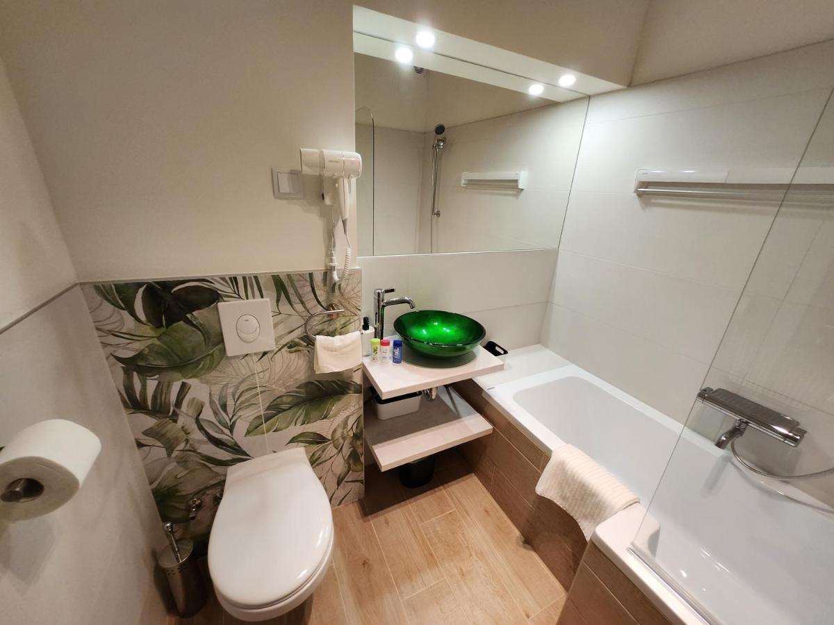 Апарт готель Apartman 18 Дебрецен Екстер'єр фото